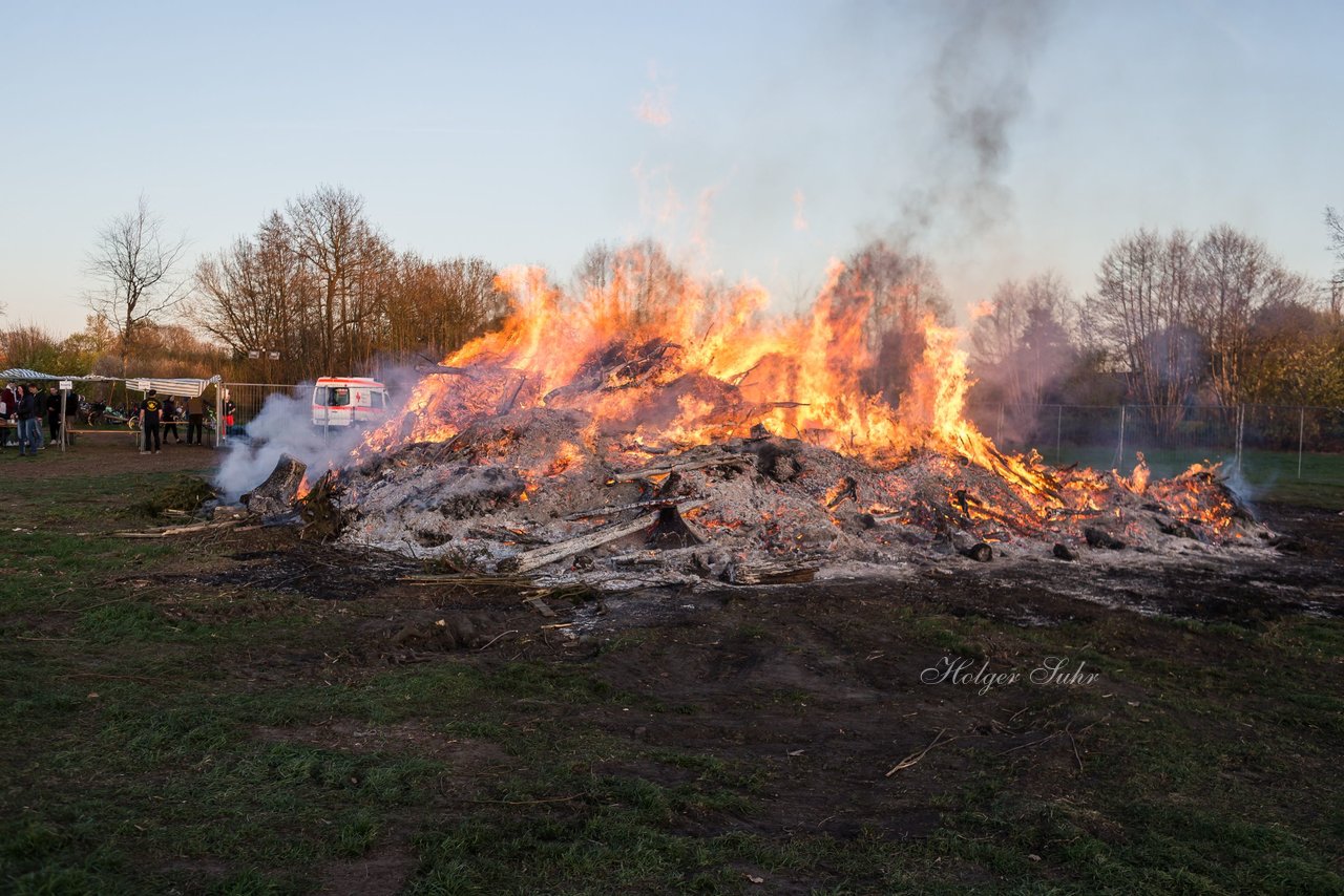 Bild 2 - Osterfeuer